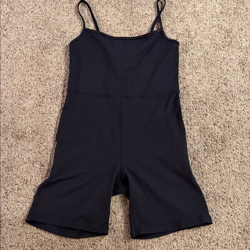 Aritzia Wilfred Black Sleeveless Romper